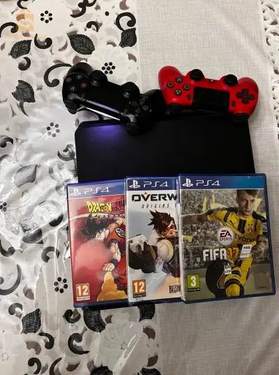 play station 4 slim