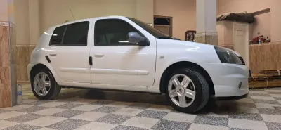 Clio cumpus 2013