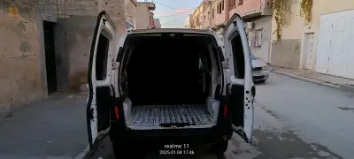 بيجو Partner 2002 4 ام البواقي