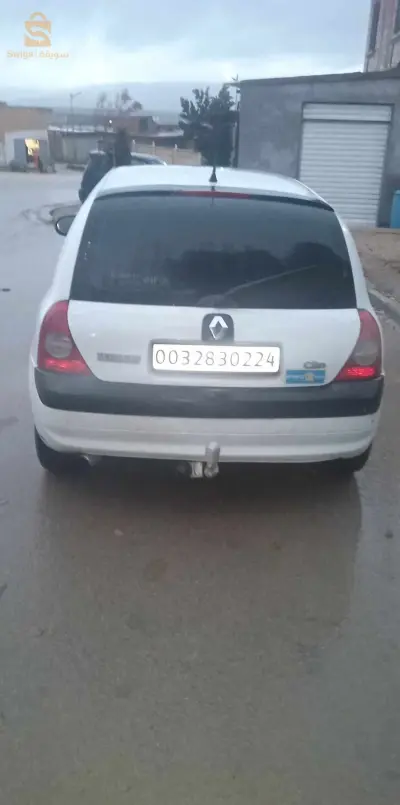 Renault Clio 2 2002 24 GUELMA