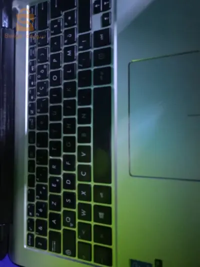 Micro portable asus i3