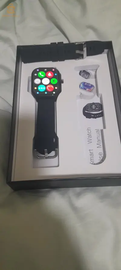 ساعة smart جديدة كرطونة كاين 10 حبات سعر شباب جملة وديطاي الرقم 0792174373
0784132633