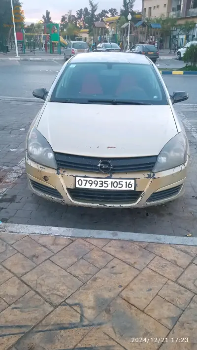 Opel Astra 2005 16 ALGER