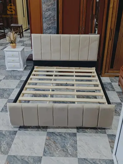 اسرة غرف نوم حسب طلب الزبائن متوفر كل لون