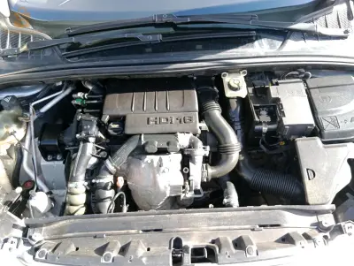 Peugeot 308 2010 40 KHENCHELA