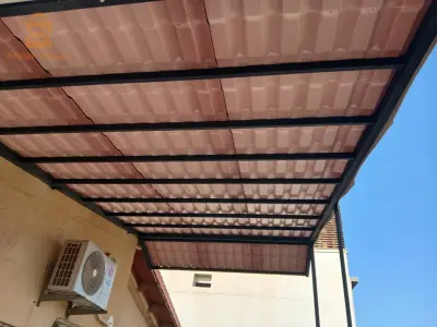 صفائح لارزين