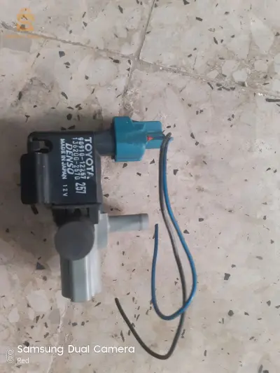 electrovanne avec fiche d'origine Toyota Corolla issance