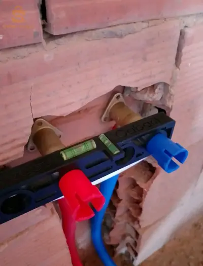 خدمة سباكة