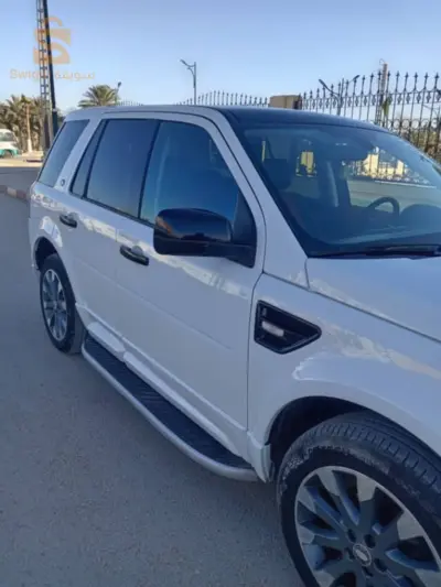 لاندروفر Range Rover 2014 7 بسكرة