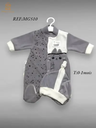 Grenouillère pour Les bébés