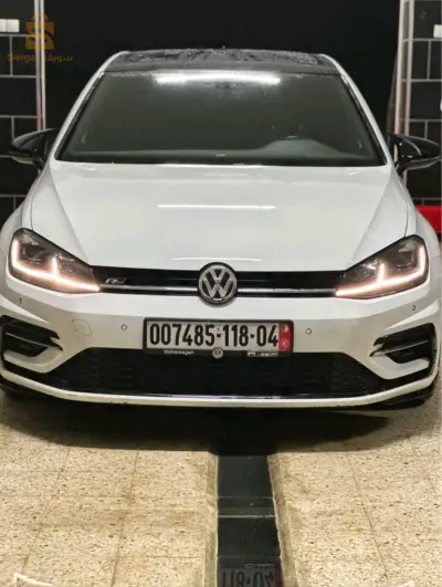 Volkswagen Golf 2018 4 OUM EL BOUAGHI