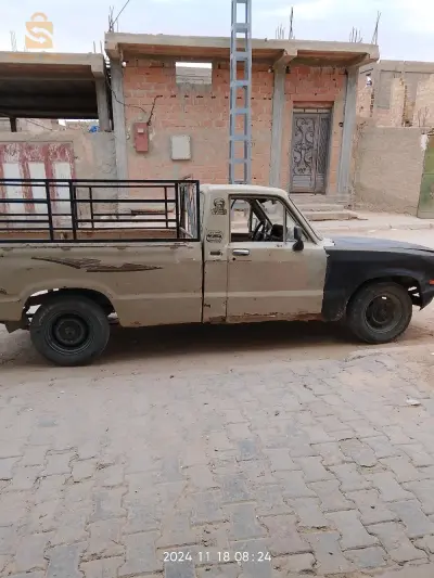 مازدا 323 1985 57 المغير