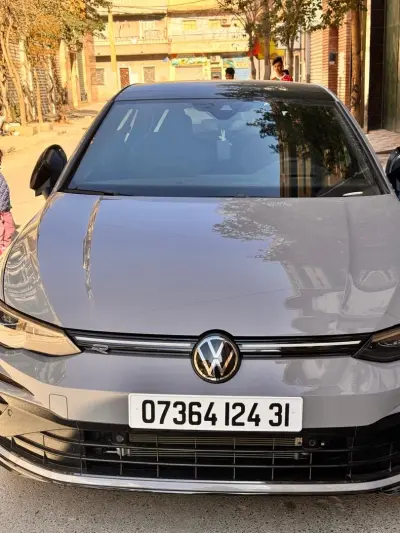 Golf 8 R LINE