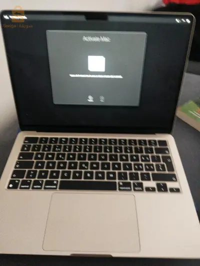 MacBook air M2