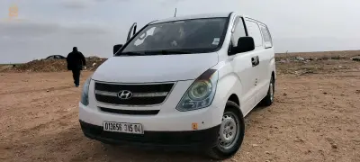 Hyundai H-1 4 OUM EL BOUAGHI