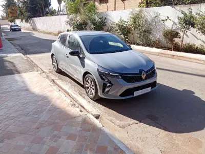 Renault Clio 5 2024 31 ORAN