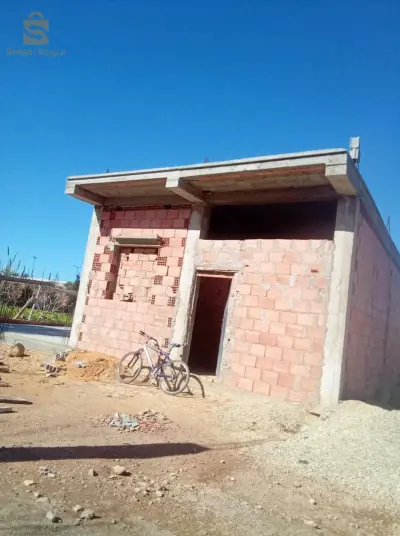 كركاس للبيع في العيايدة فيها 60 ميترا ديزيستومو مشي اكتي نميرو تاعي 0771827215