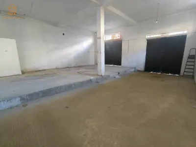 garage a louer 100m2