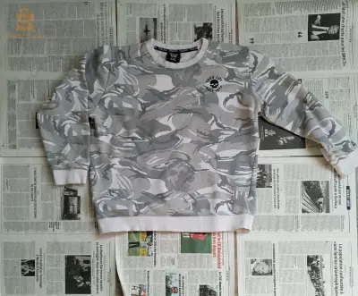 thig life sweater