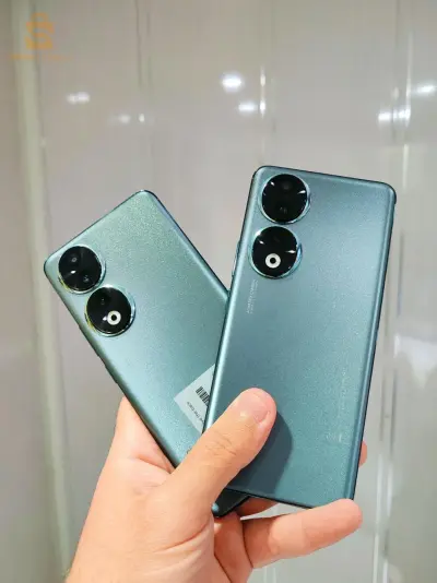 Honor 90