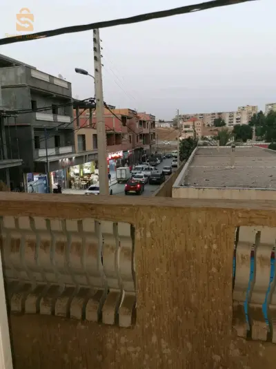 للكراء او البيع