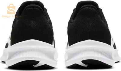 Numéro de produit:CW3413-006
Fabricant:Nike pointure 40. État neuf.