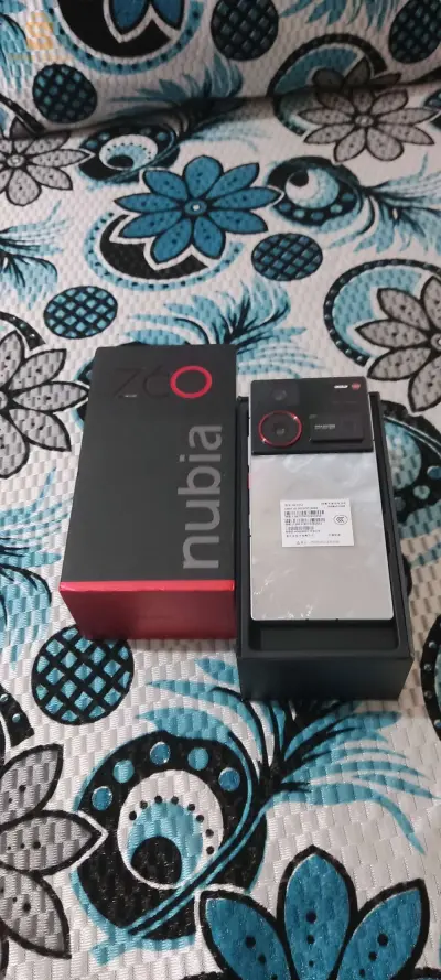 NUBIA Z60 ULTRA