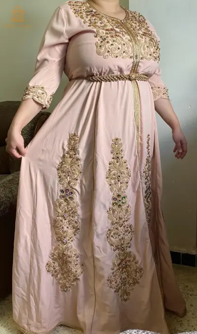 caftan royale couleur rose