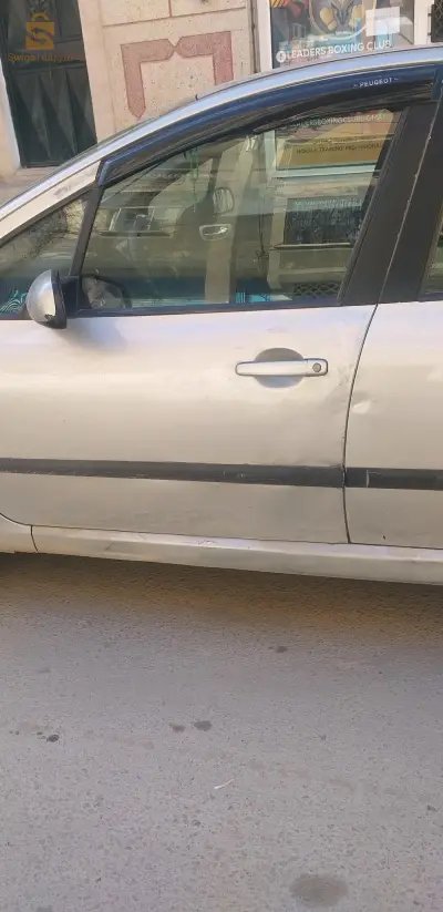 Peugeot 307 2006 5 BATNA