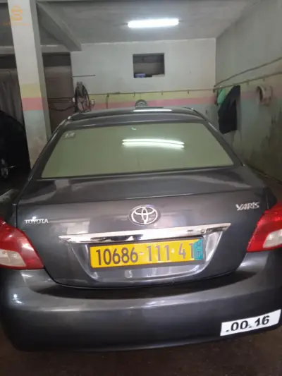Toyota Yaris 2011 41 SOUK AHRAs