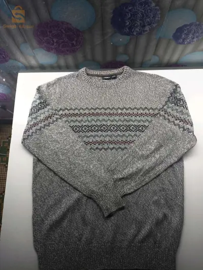 un très beau tricot taille L