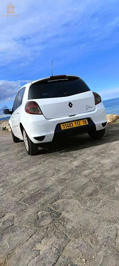 Renault Clio 3 2012 16 ALGER