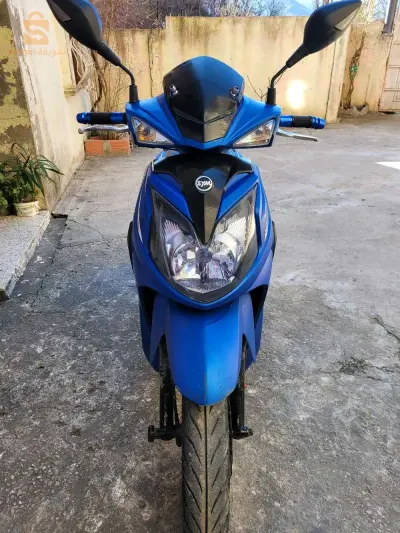 SYM SR