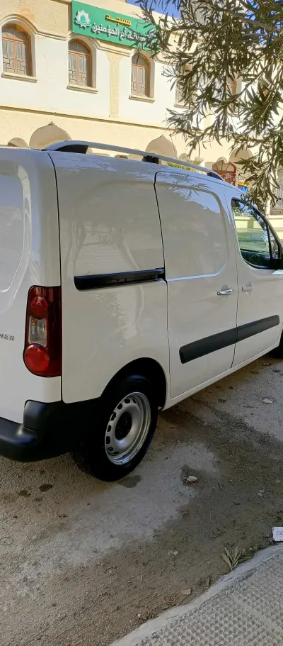 Peugeot Partner 2016 40 KHENCHELA