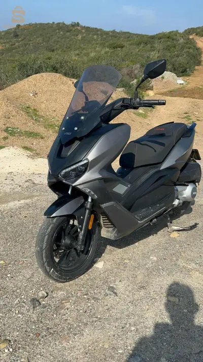 vmax 300