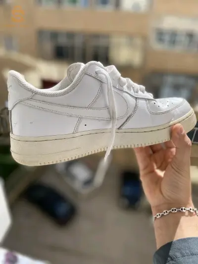 Air force 1
pointure:42.5
état: 9/10
