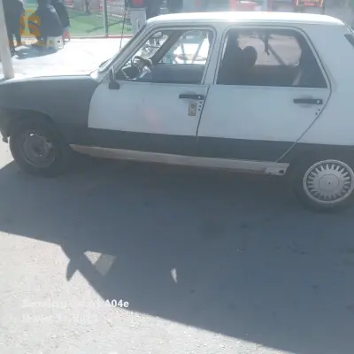 رينو R 5 1984 31 وهران