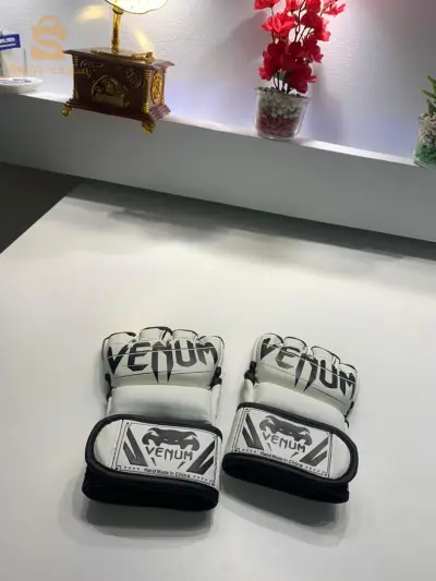 Gants de Boxe et MMA Demi-Doigts de Haute Qualité – قفازات🥊 البوكس