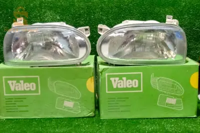 les phares golf 3 d'origine Valeo