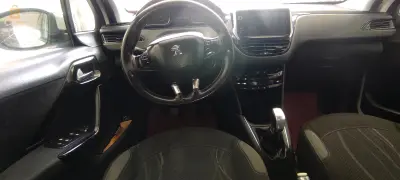 Peugeot 208 2015 41 SOUK AHRAs