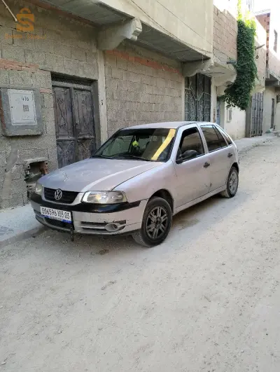 فولكس واجن Golf 2005 3 الاغواط