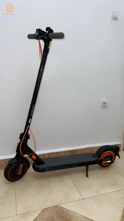 trottinette xiaomi 4Go Électrique