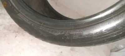 pneu Yokohama 295/35r21