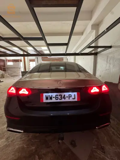 مرسيدس 200 - 300 2024 5 باتنة