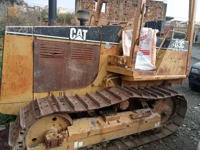 شني  
0670250102 Caterpillar