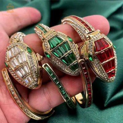 montre snake 🐍 bvlgari très jolie et tendance