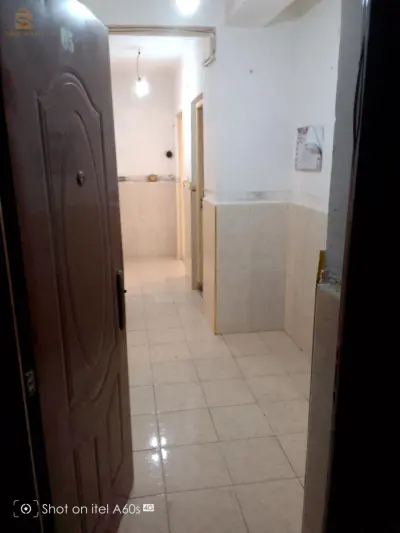 متوفر شقة صوصيال الطابق الاول للبيع بحي سي مصطفى ولاية بومرداس. 320مليون... ٠0662832173