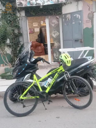 بيسكلات سبور معاها كاسك