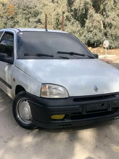 Renault Clio 1 1998 31 ORAN
