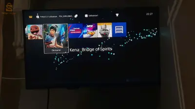 ps4 Pro Flashé 1T 
première main
